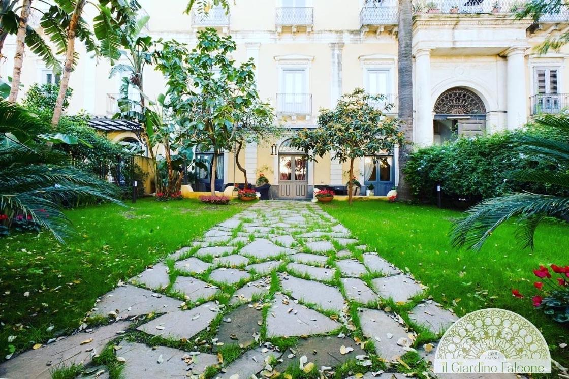 Il Giardino Falcone Acomodação com café da manhã Catânia Exterior foto